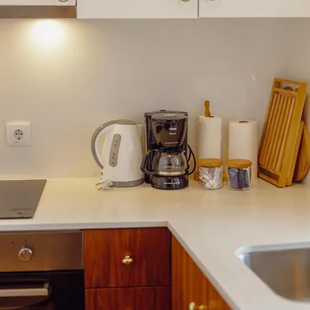 Downtown Modern With Terrace By Vacationy * Oporto